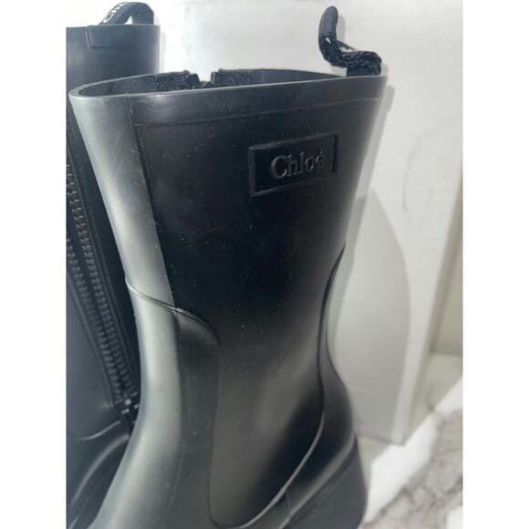 Chloé Black Rubber Mid-Calf Rain Boots with Chunky Heel Size [38] - Picture 3 of 5